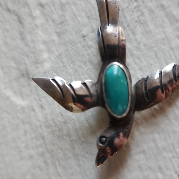 Great Native American Navajo Handmade Vintage Turquoise Bird Pin 🐦 - Picture 4 of 10